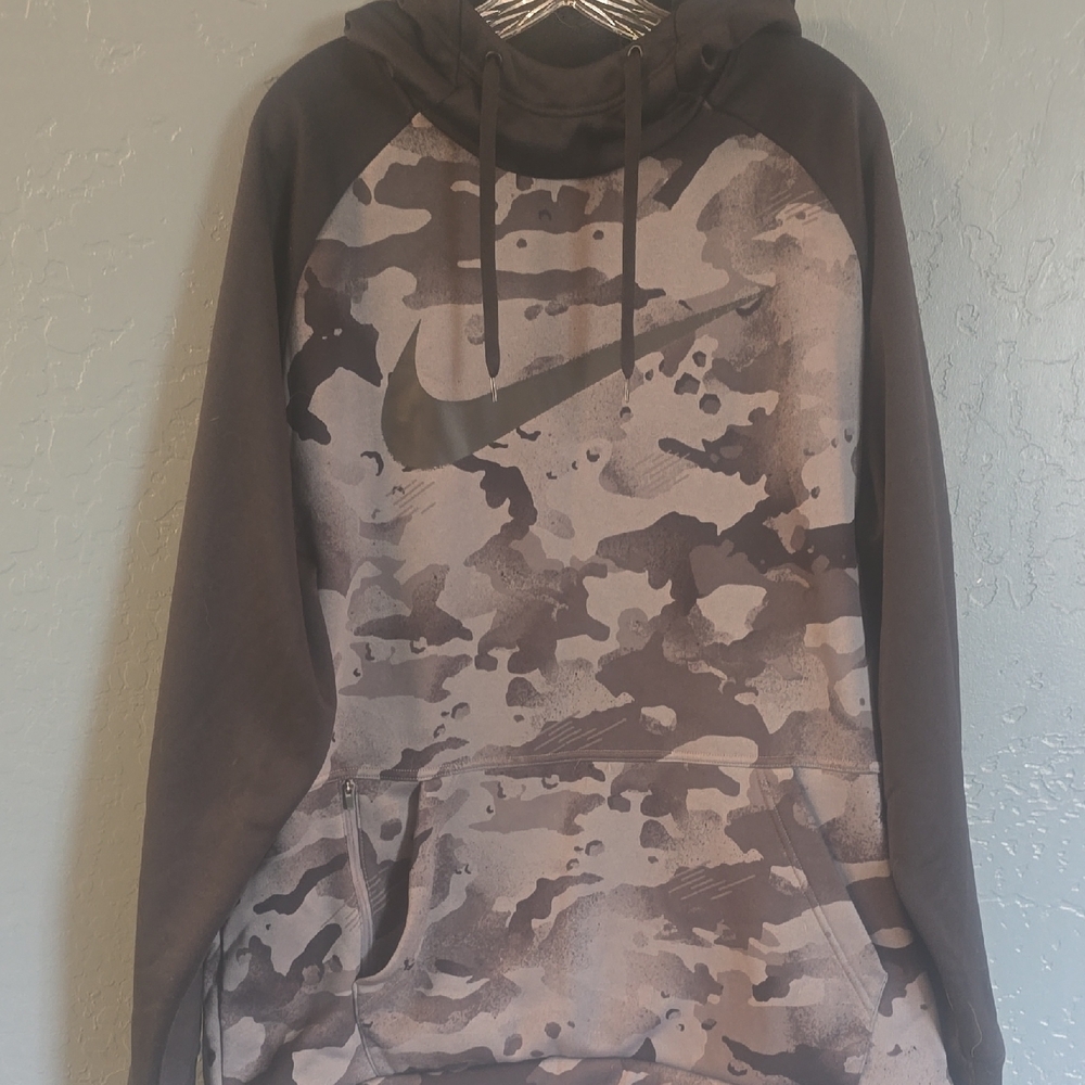 Nike Men's Camouflage Hoodie in Brown and Black